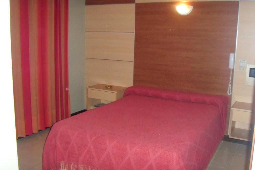 Hotel Embajador Rosario Szoba fotó